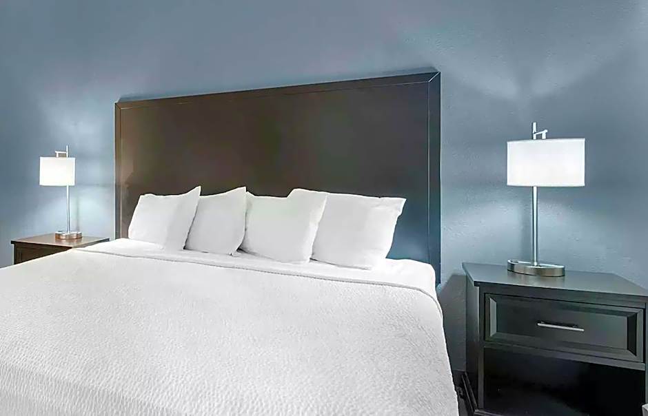 Extended Stay America Suites - Indianapolis - Airport - W. Southern Ave.