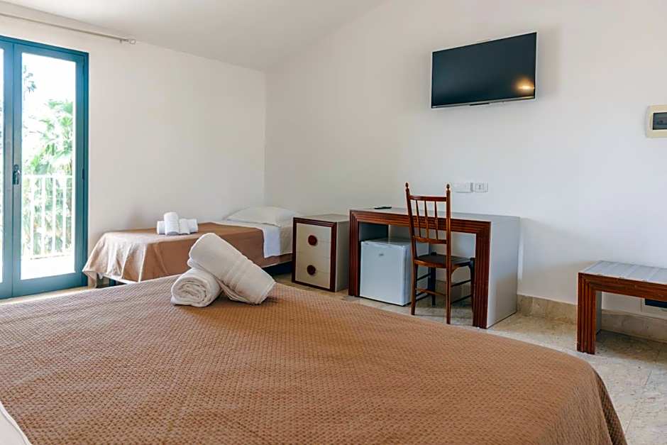 Delfino Beach - CDSHotels