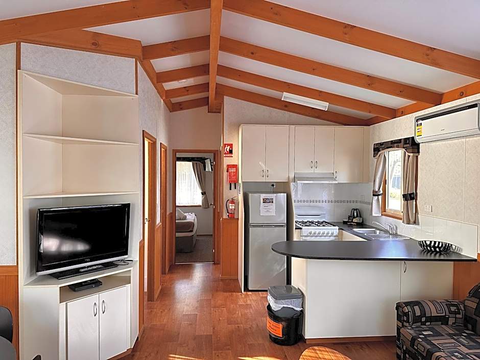 Moama Riverside Holiday Park