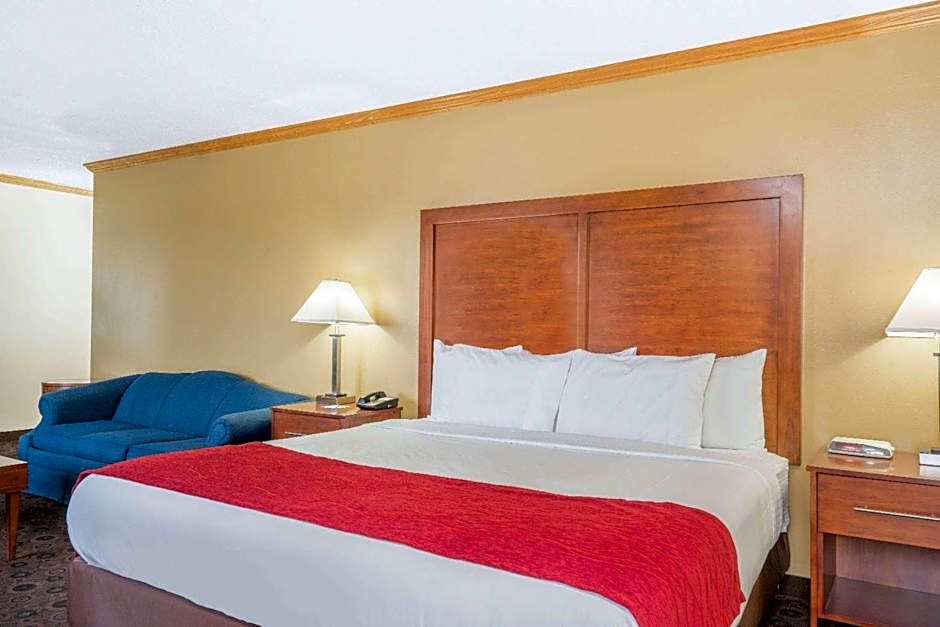 Baymont by Wyndham Kasson Rochester Area