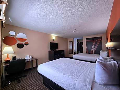 Queen Room with Two Queen Beds - Non-Smoking