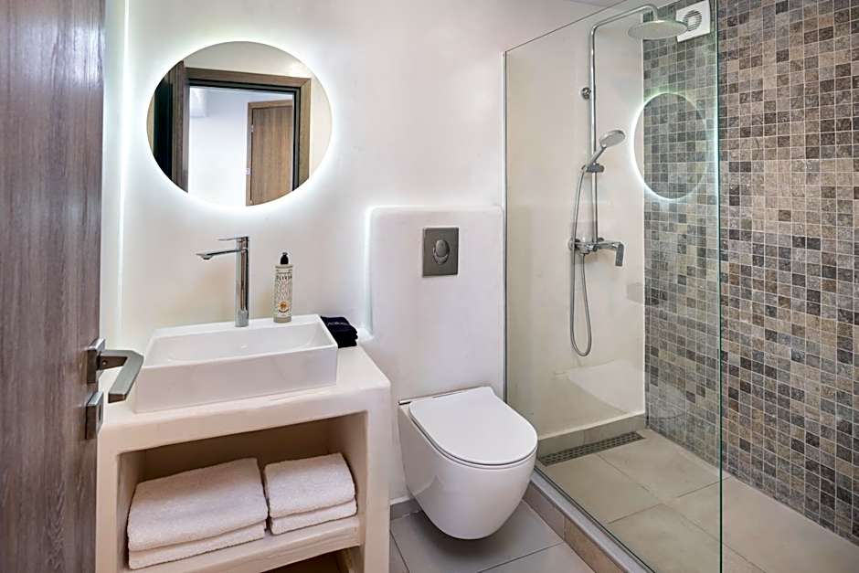 Santorinn Suites Fira