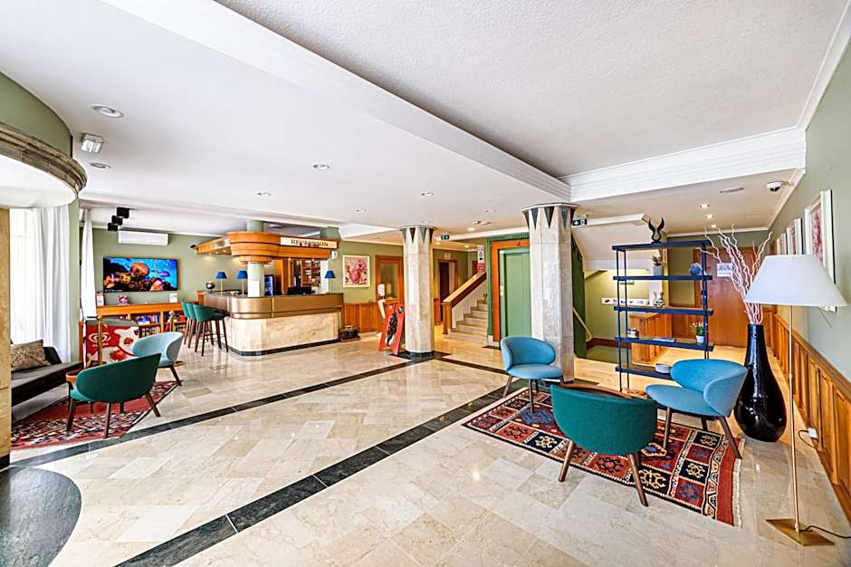 Holiday Club Apartman Hotel