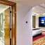 Victoria Crown Plaza Hotel