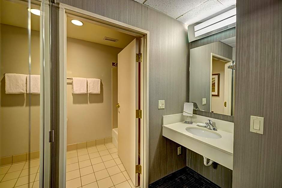 Courtyard by Marriott Wausau