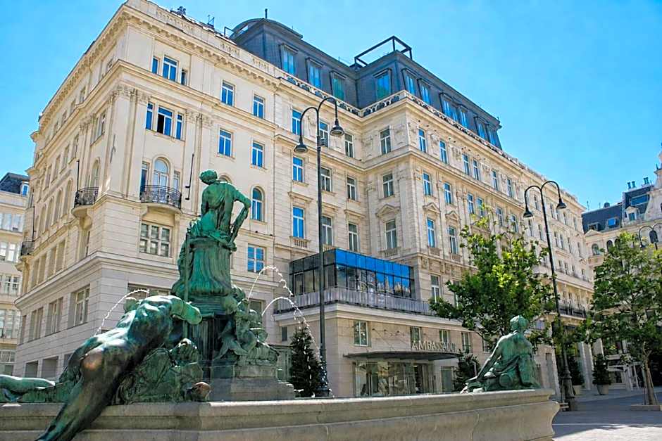 Hotel Ambassador