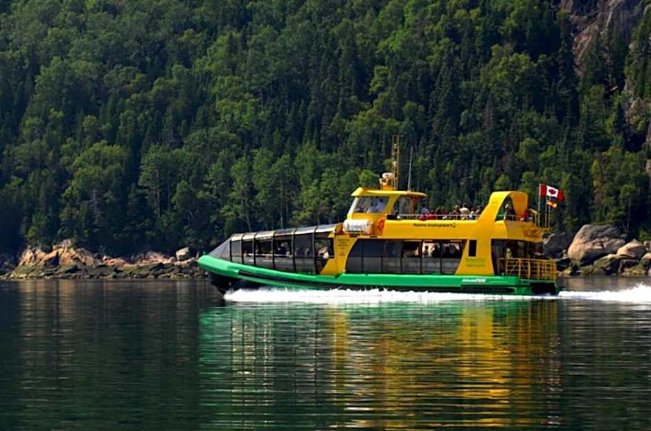 Motel de l'Anse a l'Eau