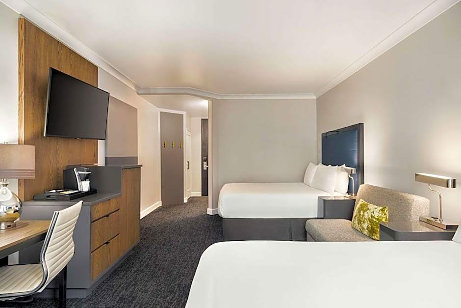 Hilton Motif Seattle