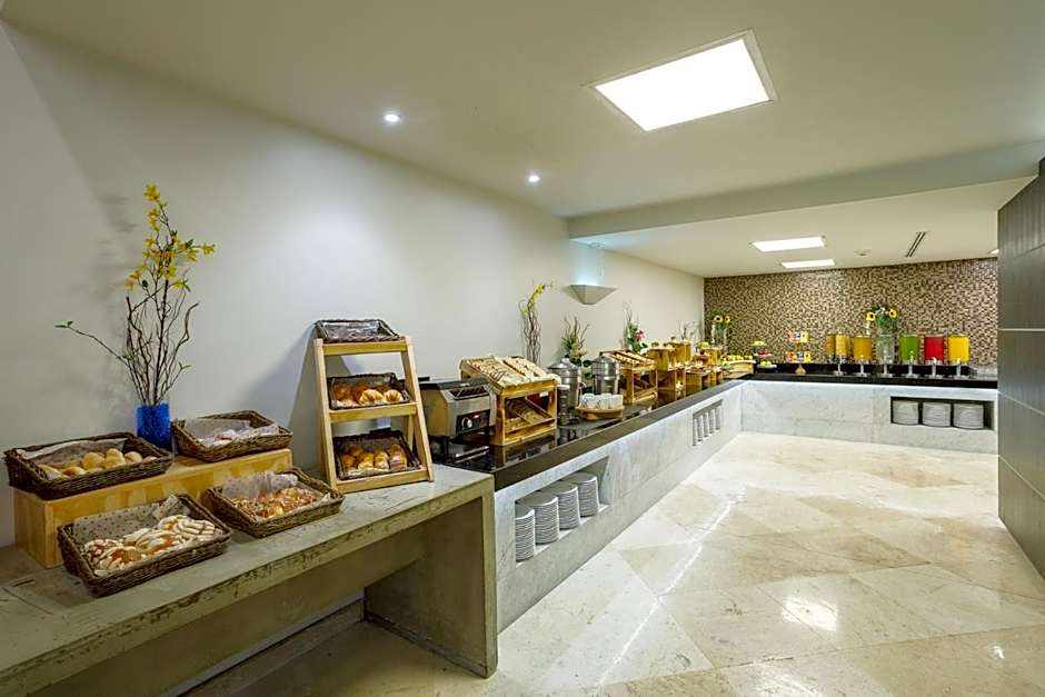 Real Inn Tijuana by Camino Real Hotels