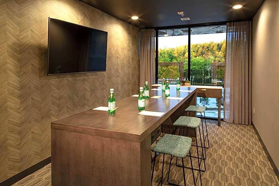 Hilton Garden Inn Redmond Town Center, WA