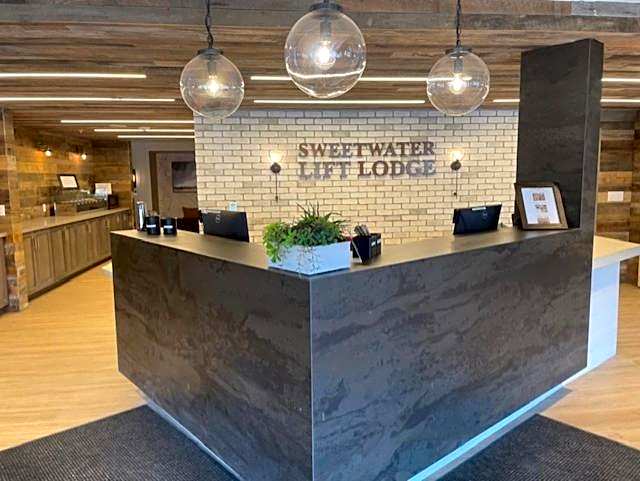 Sweetwater Lift Lodge