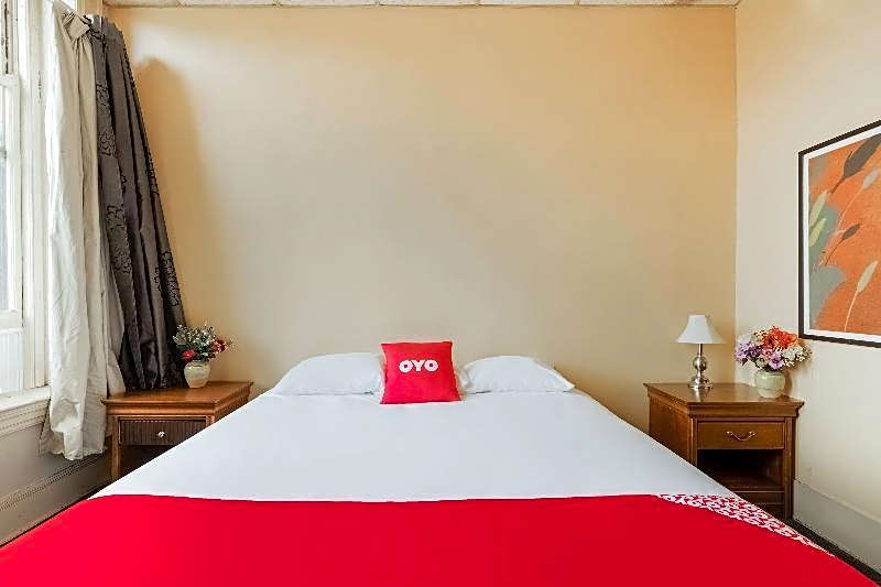 OYO Hotel Bradford Main St PA