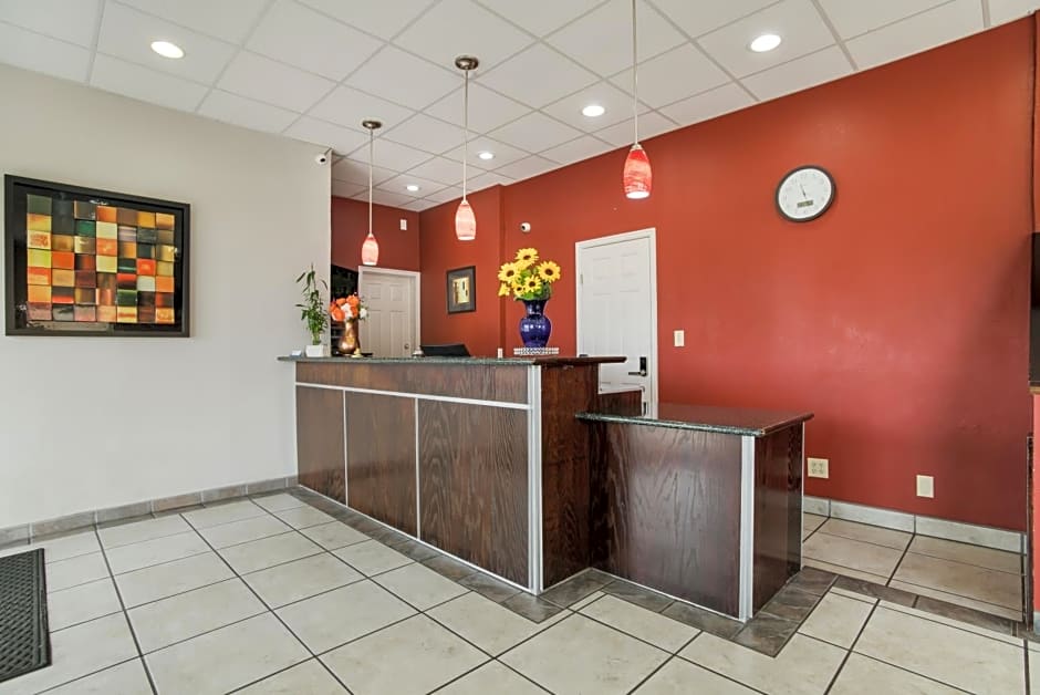 Americas Best Value Inn Tulsa I-44