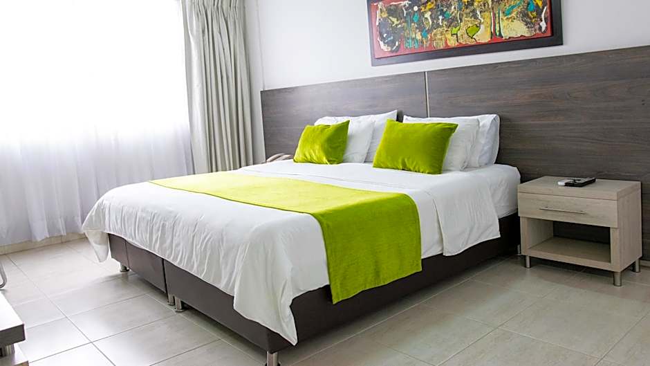 Photo 1 of 8 of Standard 1 Queen Bed