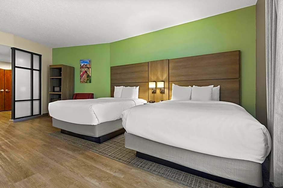 Comfort Suites Charleston West Ashley