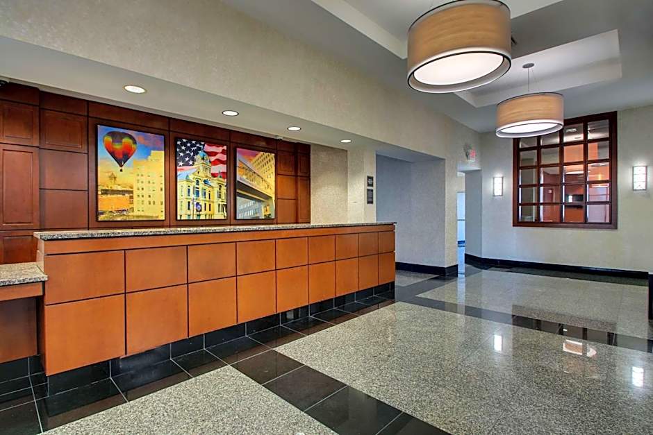 Drury Inn & Suites Findlay