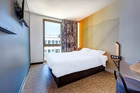 TPL ROOM