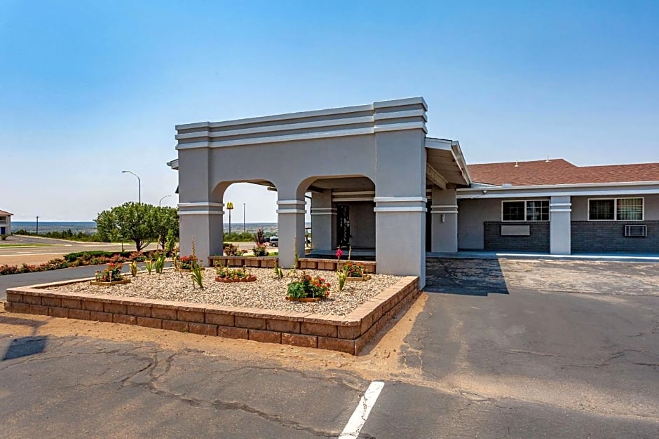 Econo Lodge Inn & Suites Santa Rosa