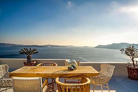 Delfini Villas Hotel Santorini