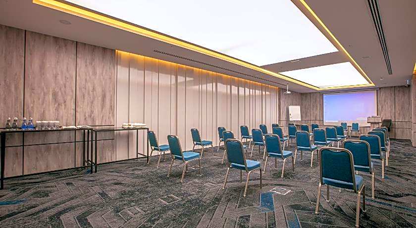 Intercontinental Baku Hotel By IHG