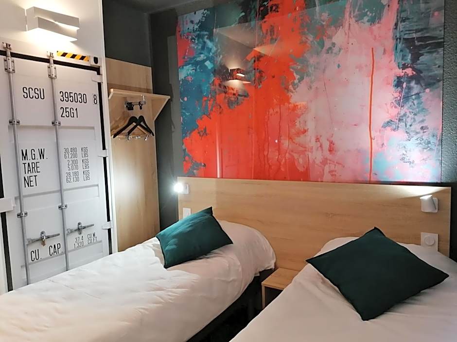 Kyriad Direct Martigues