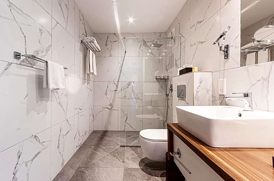 Solana Hotel & Spa