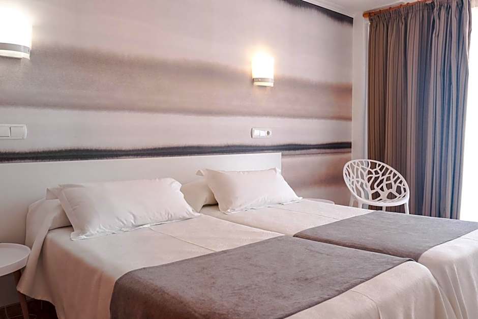 KAKTUS Hotel Volga