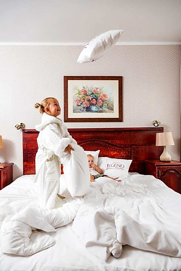 Hotel Legend
