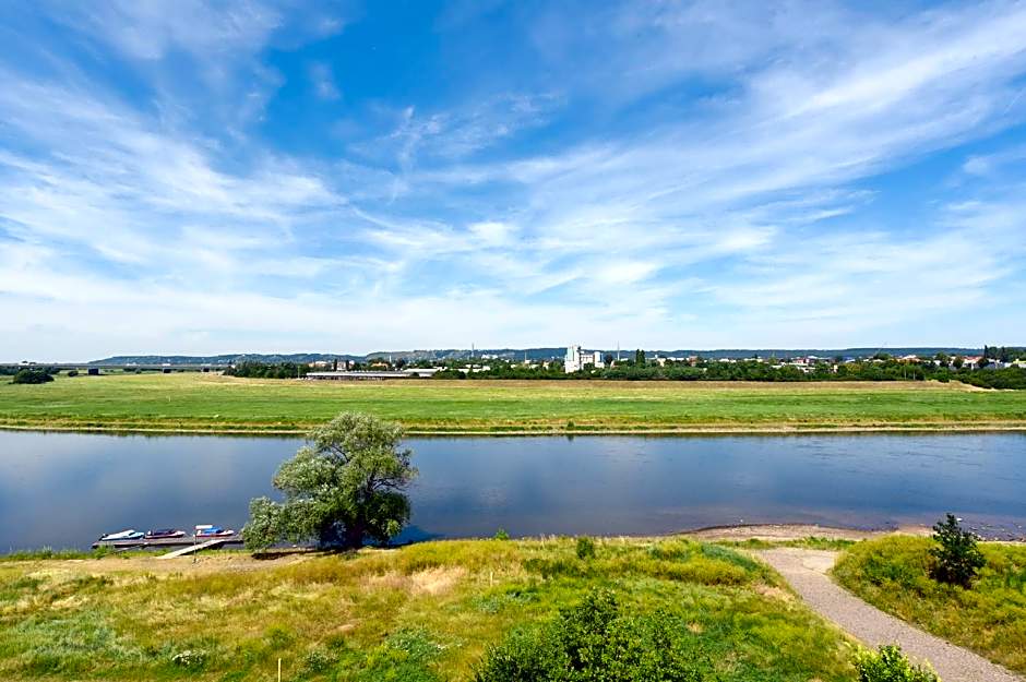 Amedia Dresden Elbpromenade, Trademark Collection by Wyndham