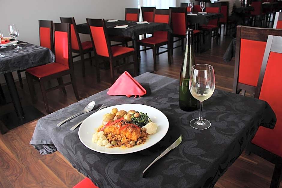 Paredes Hotel Apartamento