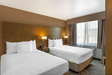 Double Room with Two Double Beds - Non-Smoking