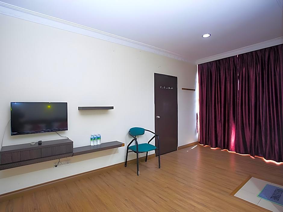 Hotel O T P Hotel