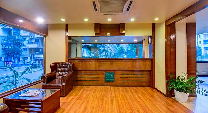 Hotel Lotus Ivy Studios Near Pune Airport