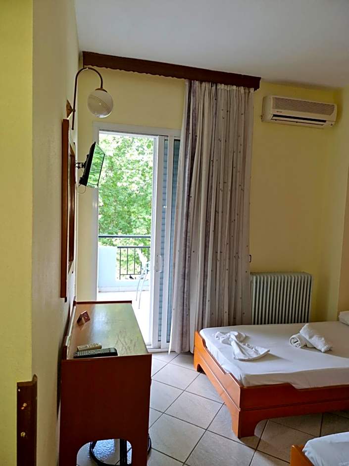 Hotel Athina