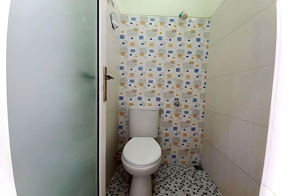 Harmony House Syariah near Alun Alun Pati Mitra RedDoorz