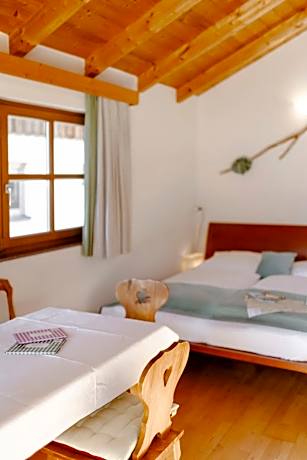 One-Bedroom Bungalow