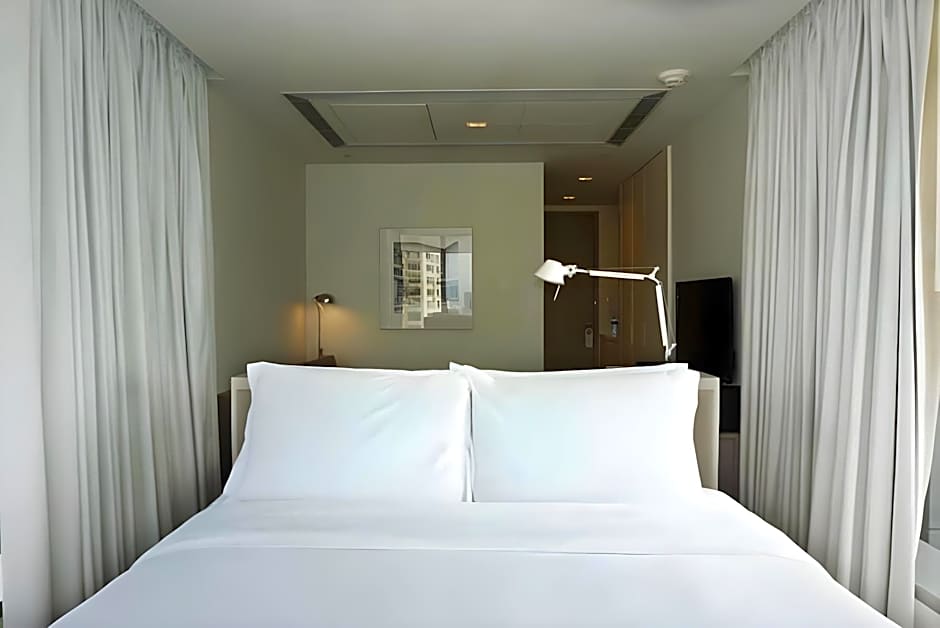 Twenty One Whitfield