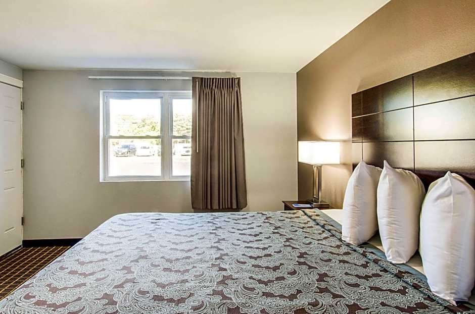 Rodeway Inn Middleboro-Plymouth