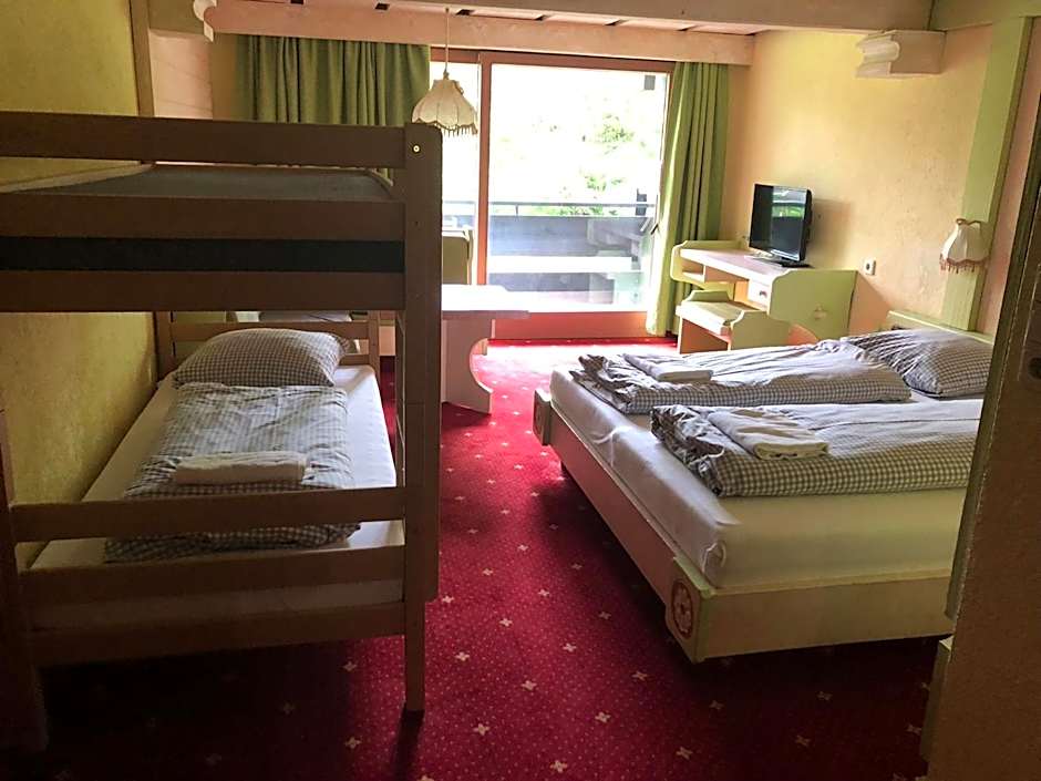 Seefeld Lodge – Seefeld, IL