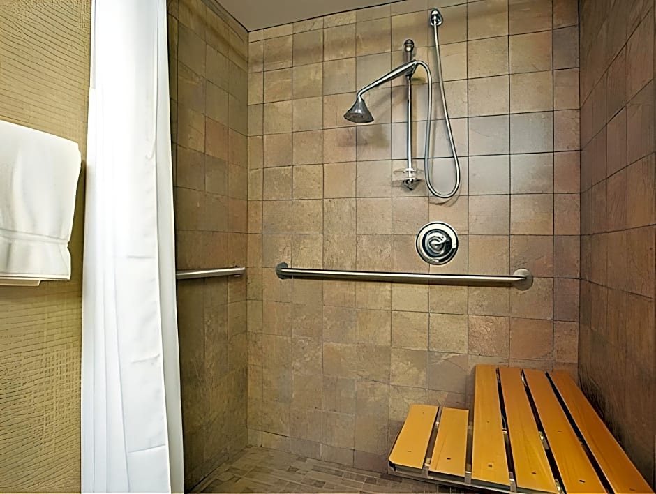 Holiday Inn Express Hotel & Suites Dayton-Huber Heights By IHG