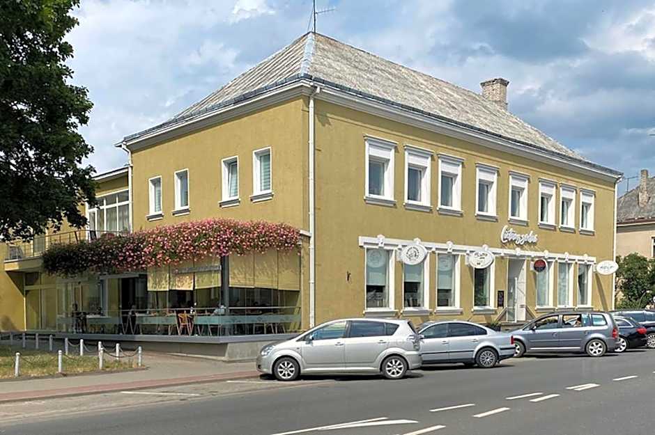 Brut Wine Hotel