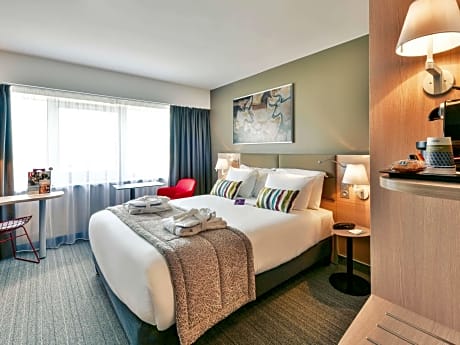 Privilege Room with 1 double bed, town side