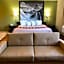 Super 8 by Wyndham S Jordan/Sandy/Slc Area