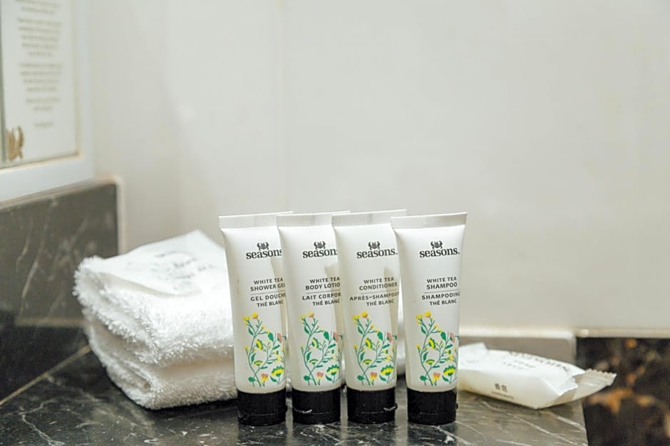 Seasons Darling Harbour