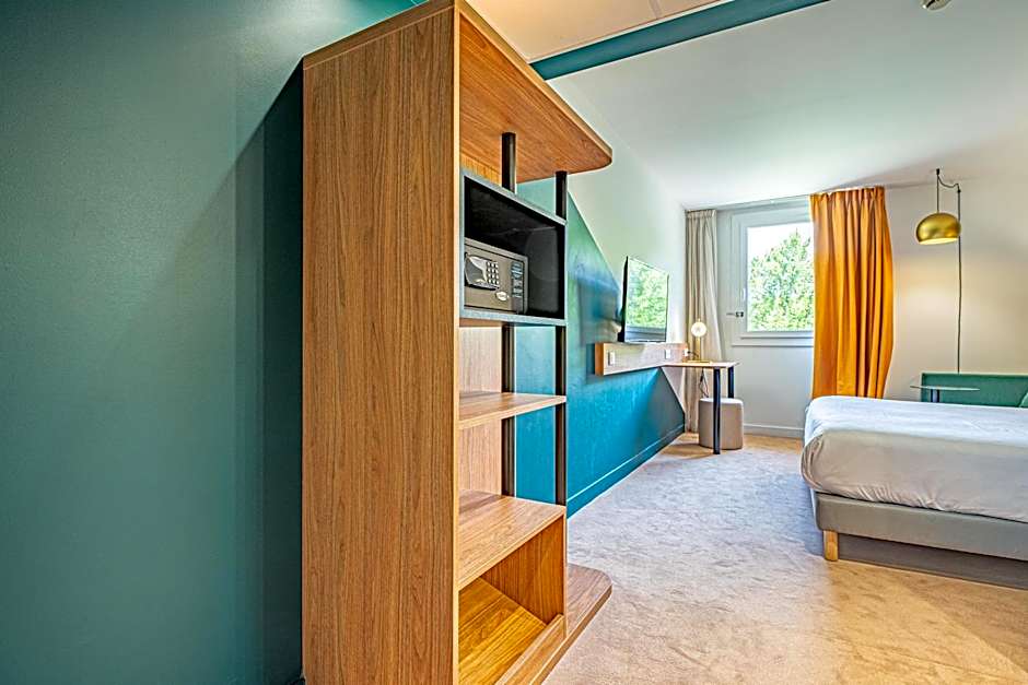 Kyriad Aix Les Milles - Plan de Campagne