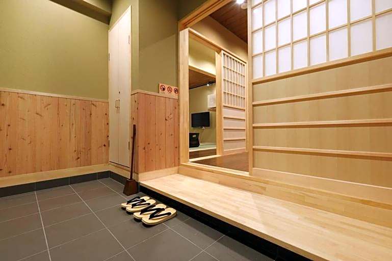 SEN Shichijo Mibu (Muslim Friendly)