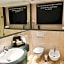 Le Bristol Hotel