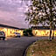 Kings Court Motel