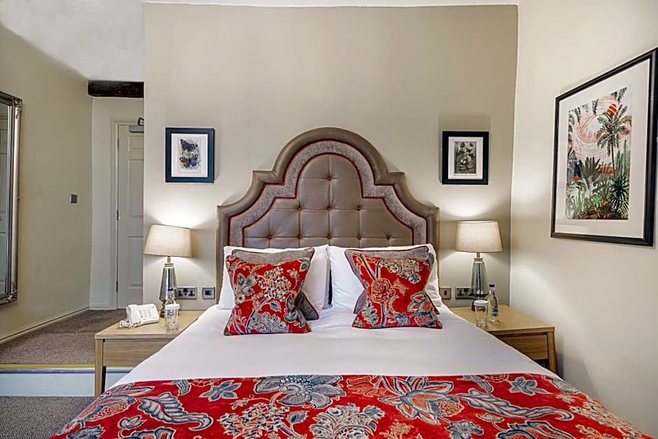 The Royal Oak Hotel, Welshpool - The Coaching Inn Group