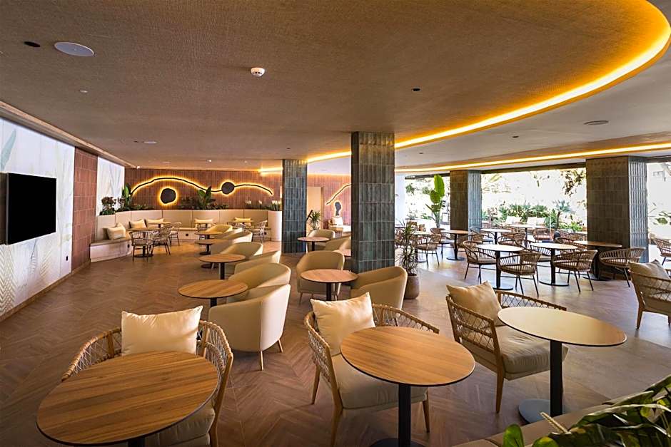 Radisson Resort & Residences Tenerife - Adults Only